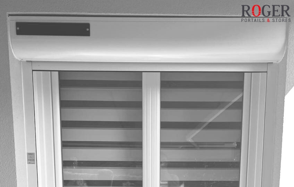 Volet roulant solaire Somfy vers La Tour du Pin (38110)